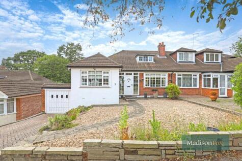 Bracken Drive, Chigwell, Essex, IG7