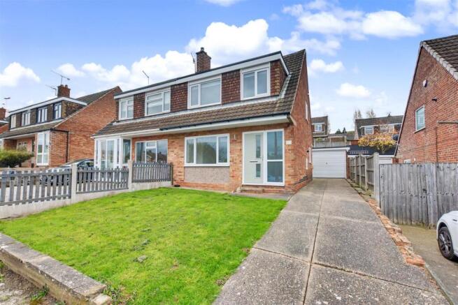 3-bed semi-detached on Connelly Close, Arnold, Nottingham, £240,000