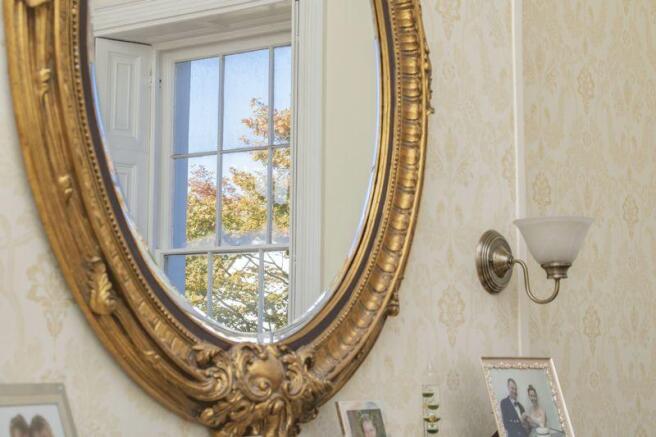 Feature Window