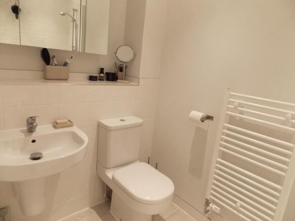 En-suite shower room