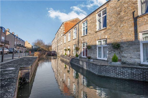 Woodford Mill