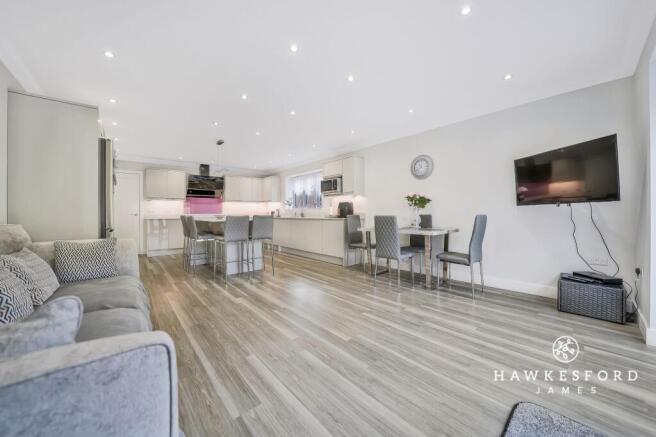 Barton Hill Drive, Minster on Sea - Kitchen/diner