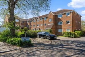 Flat 28, Opal House, Percy Gardens, Worcester Park KT4 7SD