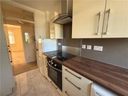12, 180 Queensbury Court, Parchmore Road, Thornton Heath CR7 8SL