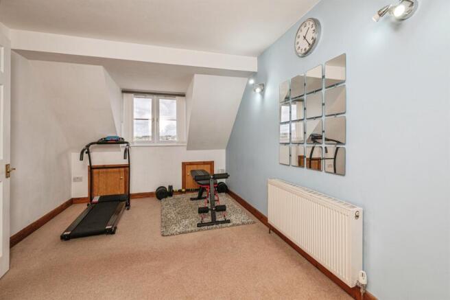 3 bed Detached for sale Image 11