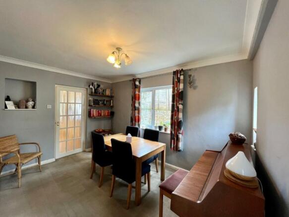 4 Kingsdown - Dining Room.jpg