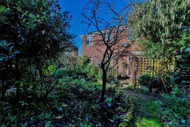 6 Oaks Drive WV107PX