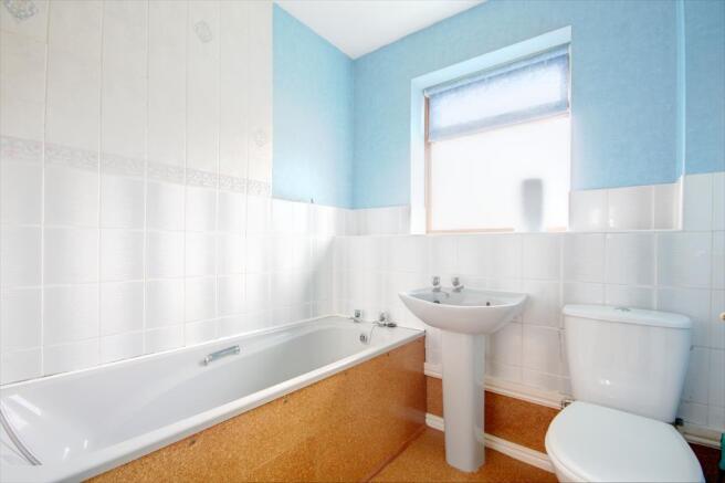 Bathroom.jpg