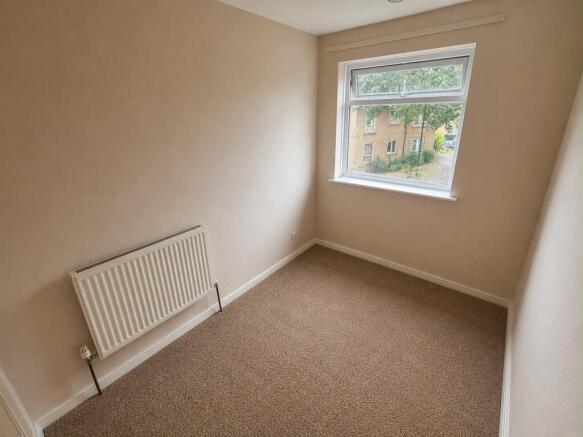 3 bed Town House to rent Image 11