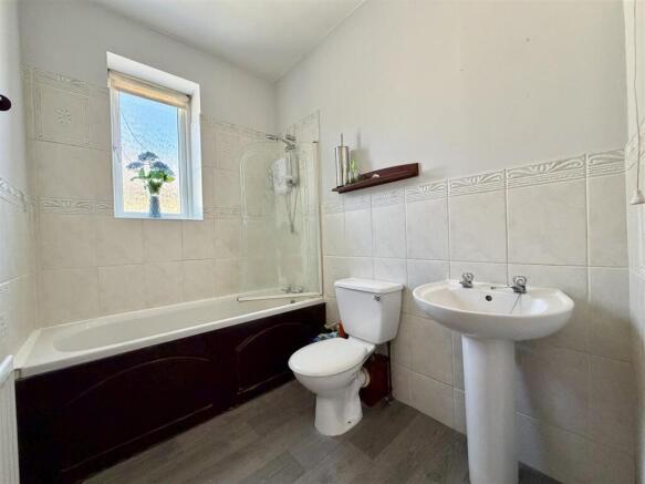 3 bed End of Terrace for sale Image 5
