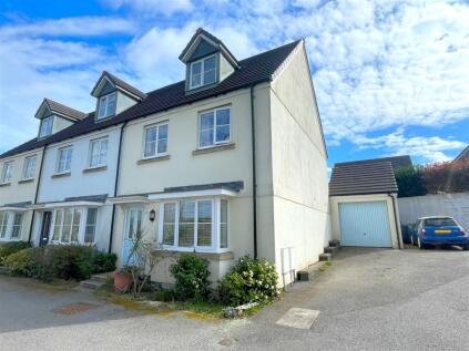 Hill Hay Close, Fowey