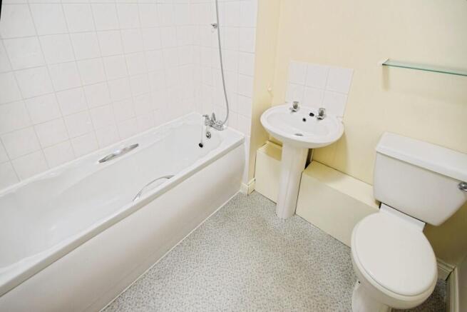 1 bed Apartment for sale Image 7