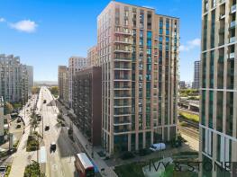 148, 25 Effra Gardens, Silvertown Way, Canning Town, London E16 1RB