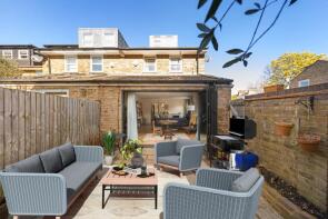 4, Thalia Close, London SE10 9NA