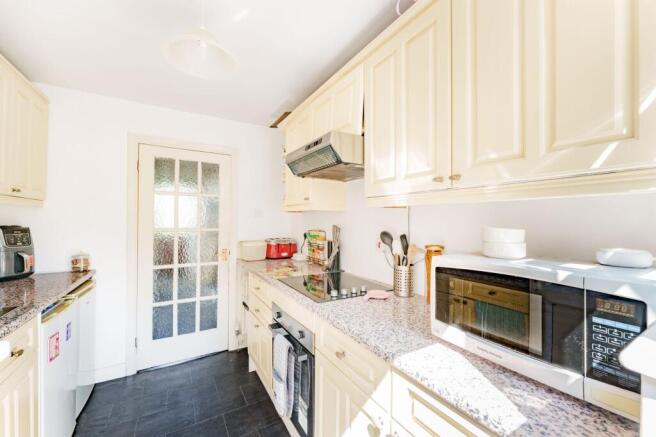 2 bed Semi-Detached for sale Image 5