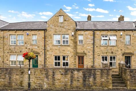 Victoria Crescent, Earby, Barnoldswick, Lancashire, BB18