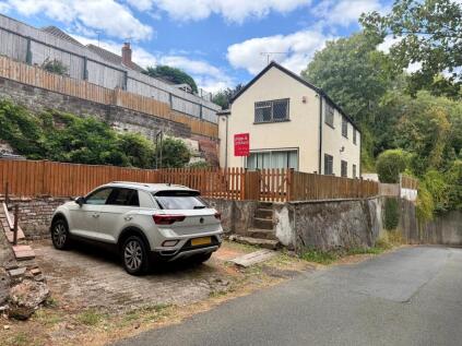 Puxton Lane, Kidderminster, Worcestershire