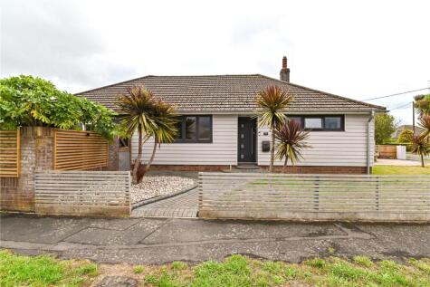 Barton Drive, Barton on Sea, New Milton, Hampshire, BH25