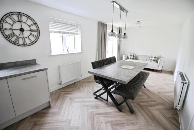 Dining Kitchen