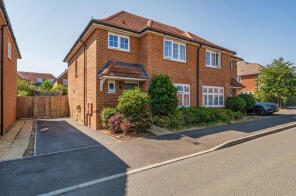 6, Crozier Lane, Warfield, Bracknell RG42 4GT