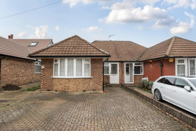 1400895-18-697765...