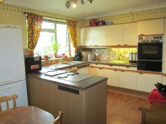 DINING KITCHEN
