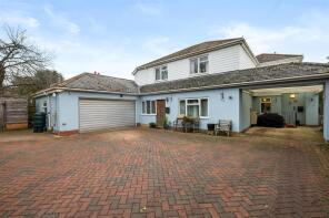 Field Bungalow, Stoke Road, Leavenheath CO6 4PR