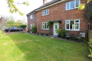 1, Newton Garth, Church Lane, Beverley HU17 5PW