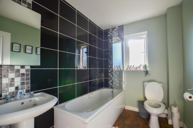 1 Littleton Lane - TPS 01208 872728-01