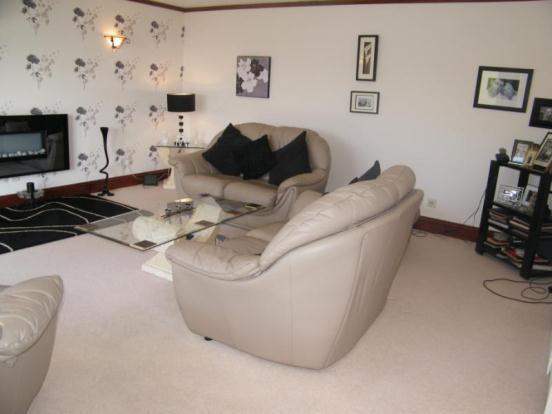 Lounge 2