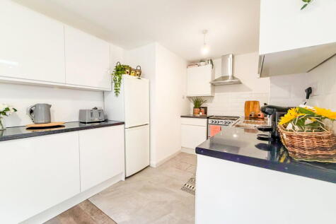 Course Park Crescent, Fareham, PO14