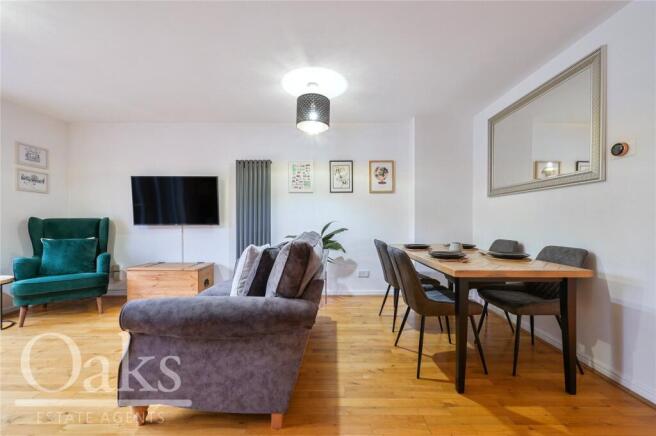 Woodgate Drive, Streatham photo 4