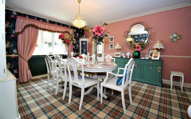 Lind House, Darrington (8)Dining Room