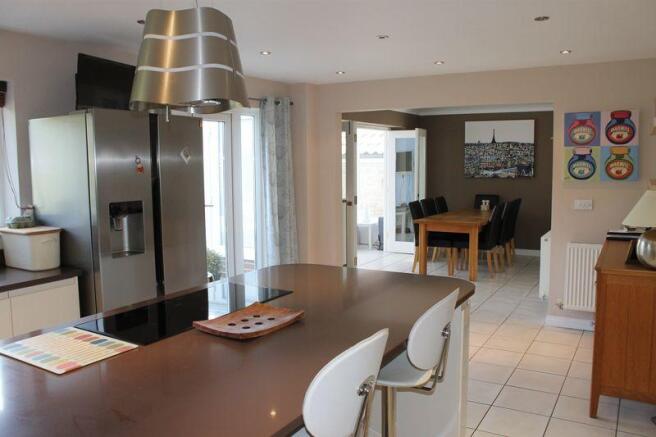 Open-Plan...