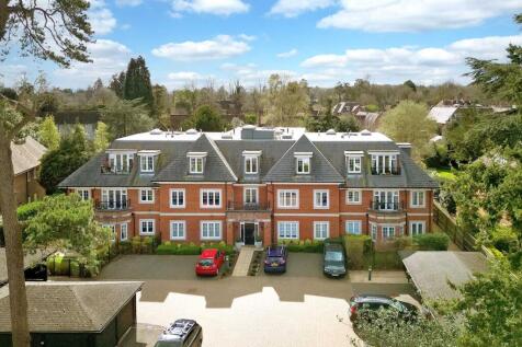 Station Road, Beaconsfield, Buckinghamshire, HP9