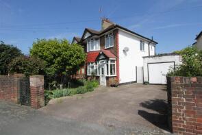 18, Clarendon Road, Cheshunt EN8 9DL