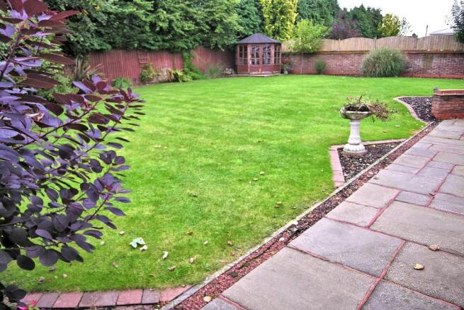 GARDEN VIEW 1