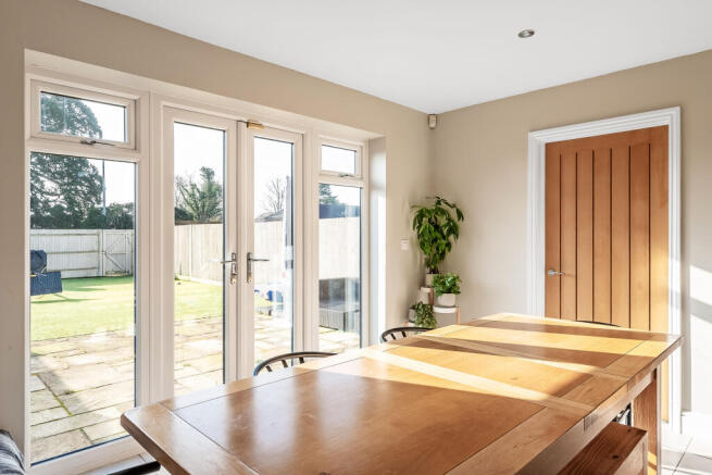 15d-Grange-Close-19