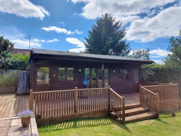 Outbuilding Cabin