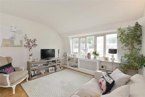 Strathearn House,
Strathearn Place, W2