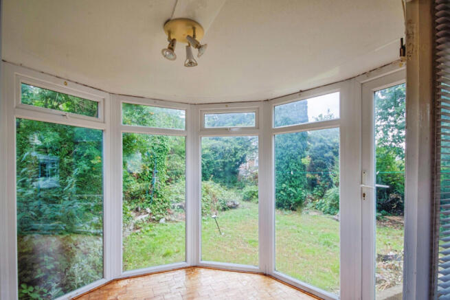 3 bed Semi-Detached for sale Image 7