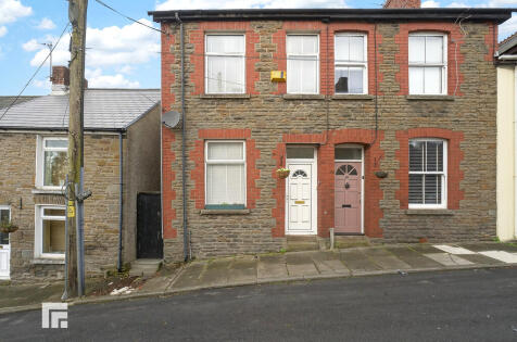 Wyndham Street, Tongwynlais, Cardiff