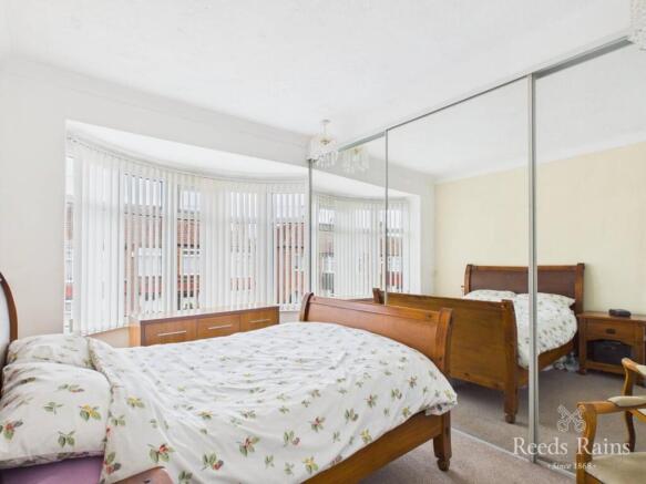 3 bed Terraced for sale Image 10