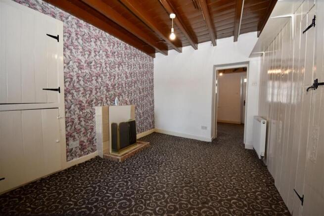 2 bed Terraced for sale Image 7