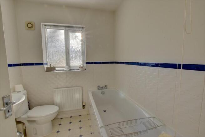 Bathroom.jpg