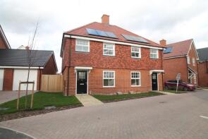 25, The Bartons, Tonbridge TN12 0EF