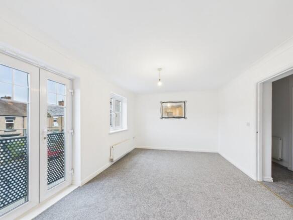 CAM01835G0-PR0384...