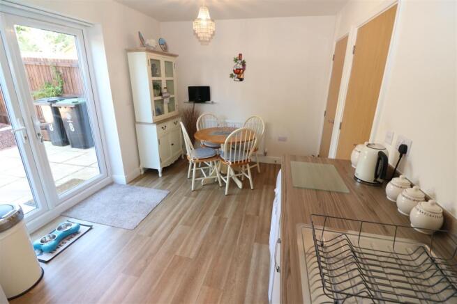 Kitchen/Dining Room