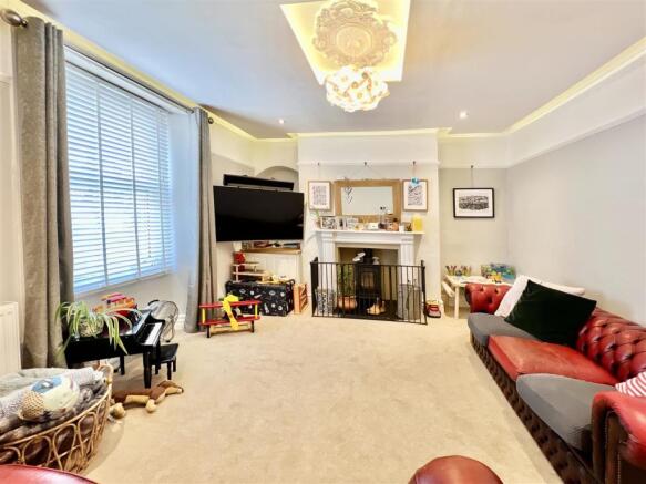 53 Bolton Street - 5.jpeg