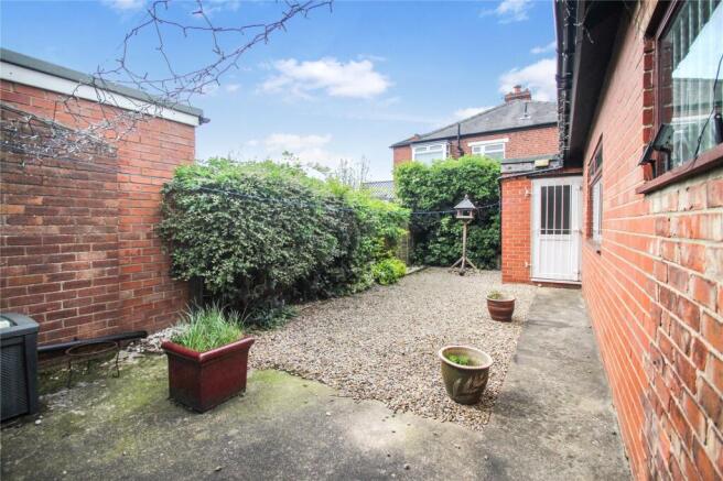 3 bed Semi-Detached for sale Image 11